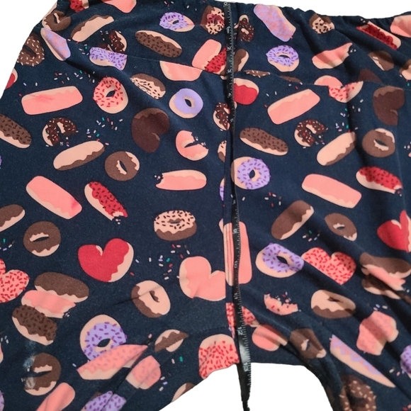 LULAROE donut leggings 12-18 T/C - Picture 3 of 7